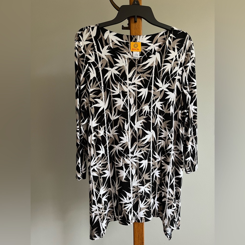 Ruby Road Tunic